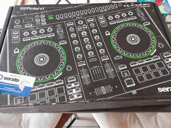 Roland DJ-505 controller + Audio, Muziek en Instrumenten, Dj-sets en Draaitafels, Gebruikt, Ophalen