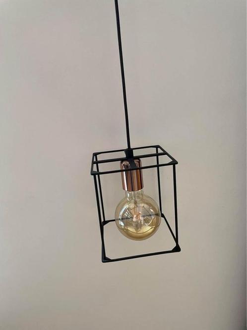 Suspension luminaire style industriel - 7 socles dorés pour, Maison & Meubles, Lampes | Suspensions, Neuf, 75 cm ou plus, Métal