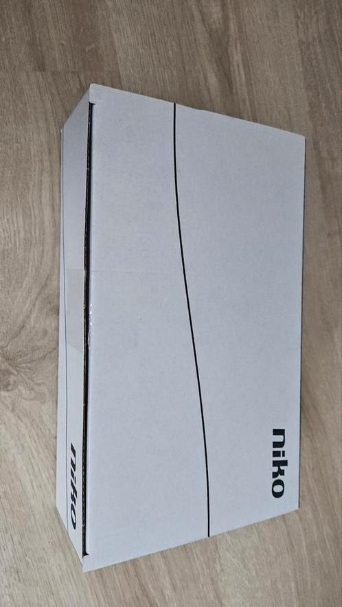Nikobus  schakelmodule, Doe-het-zelf en Bouw, Elektriciteit en Kabels, Nieuw, Ophalen of Verzenden