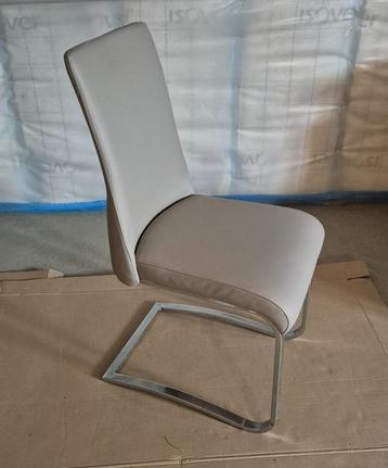 Eetkamerstoelen - Stoelen beschikbaar voor biedingen