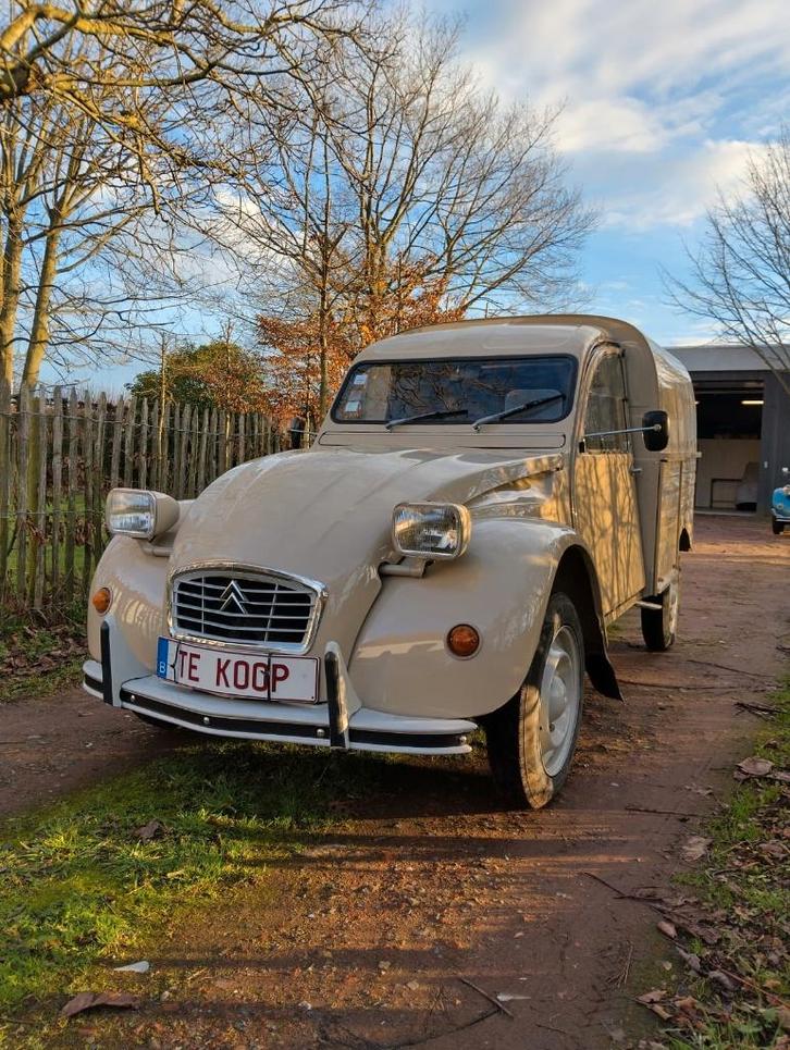 2CV AK250 Fourgonette volledig gerestaureerd, Auto's, Citroën, Particulier, 2CV, Benzine, Cabriolet, 5 deurs, Handgeschakeld, Beige