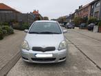 Toyota yaris 1.3i gekeurd, Voorwielaandrijving, 1299 cc, Stof, Zwart