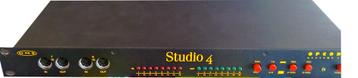 Opcode Studio 4 MIDI I/O (vintage), Enlèvement ou Envoi, Comme neuf