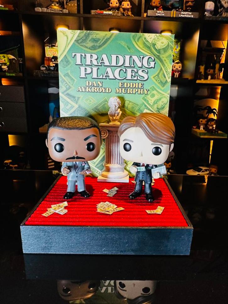 Diorama Funko Pop - Trading Places / Un fauteuil pour deux, Hobby en Vrije tijd, Modelbouw | Figuren en Diorama's, Zo goed als nieuw