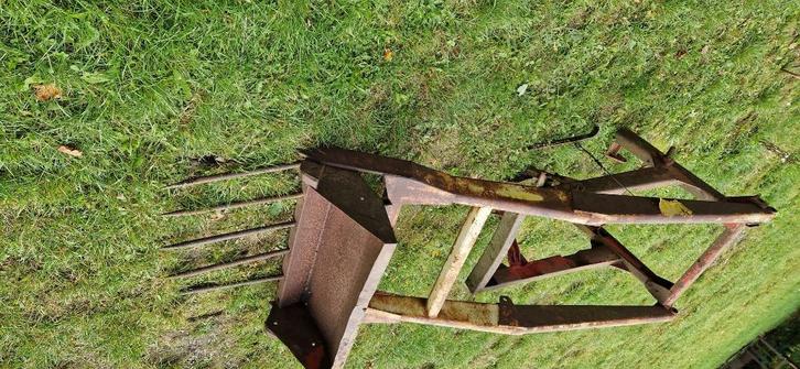 4 chargeurs de tracteur, Zakelijke goederen, Landbouw | Tractoren, Ophalen