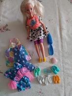Barbiepoppen met kleertjes en dergelijke, Kinderen en Baby's, Speelgoed | Poppen, Ophalen of Verzenden