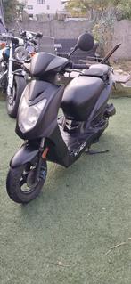 Kymco Agility A-klasse, Fietsen en Brommers, Ophalen, Klasse A (25 km/u), 49 cc, Zo goed als nieuw