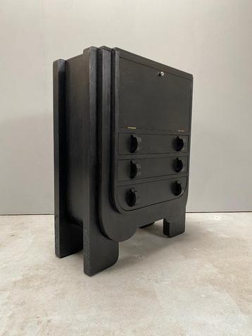 Art Deco secretaire beschikbaar voor biedingen
