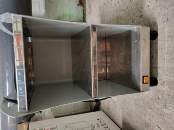 Tassenverwarmer beschikbaar voor biedingen