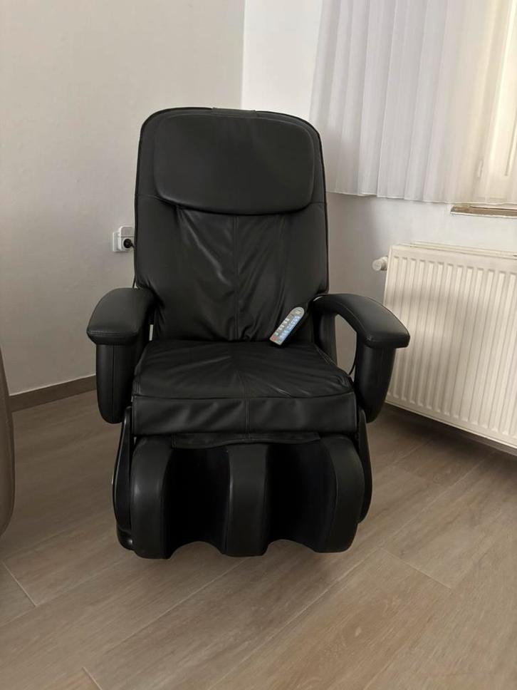 Elektrische massagestoel met veel functies!, Huis en Inrichting, Fauteuils, Zo goed als nieuw, Ophalen