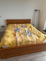 Houten bed, Ophalen, Bruin, Tweepersoons, Zo goed als nieuw