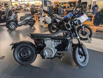BMW CE 02 AM - 45 km/u -- NIEUW - 3190 euro KORTING beschikbaar voor biedingen