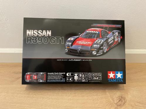 Tamiya Nissan R390 GT1  1/24  #24192, Hobby & Loisirs créatifs, Modélisme | Voitures & Véhicules, Comme neuf, Voiture, Plus grand que 1:32