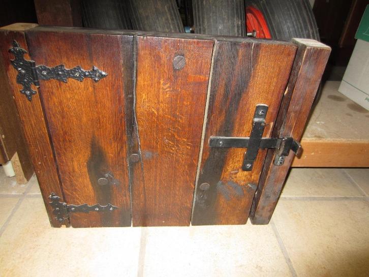 2 Vol eiken antieke deurtjes, Antiek en Kunst, Antiek | Meubels | Kasten, Ophalen