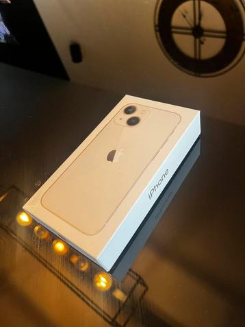 Iphone 13 Mini etat ´neuf ! Boite facture ! beschikbaar voor biedingen