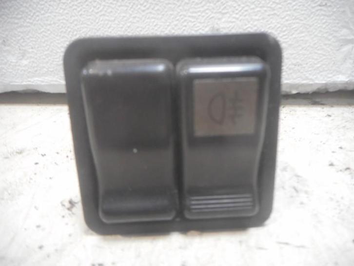 COMMUTATEUR ANTI BROUILLARD achter Toyota Corolla (E9), Autos : Pièces & Accessoires, Tableau de bord & Interrupteurs, Toyota