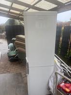 Combi koelkast + diepvries BEKO (180cm), Elektronische apparatuur, Koelkasten en IJskasten, Ophalen, Zo goed als nieuw
