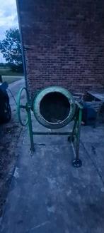 Betonmolen, krans deels weg - voor onderdelen, Ophalen, Gebruikt