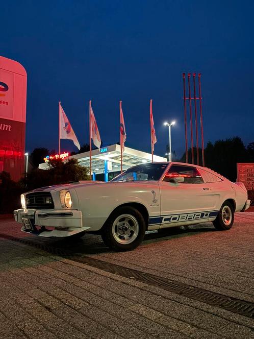 Cobra 2. 1976.  Charlie’s angels, Auto's, Oldtimers, Particulier, Ford USA, Benzine, Coupé, 3 deurs, Handgeschakeld, Blauw, Kunstmatig leder