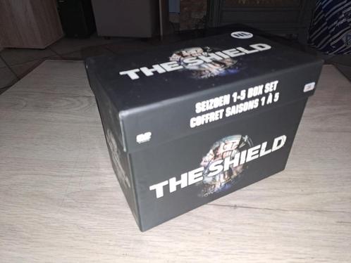 The Shield 1-5 Box, Cd's en Dvd's, Dvd's | Overige Dvd's, Zo goed als nieuw, Boxset, Ophalen of Verzenden