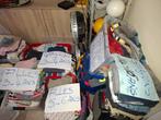 +300 kleding voor kinderen, meisjes en jongens, nieuw en bij, Ophalen, Zo goed als nieuw