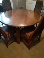 Ronde tafel en 4 stoelen + zetel, Huis en Inrichting, Complete eetkamers, Ophalen, Gebruikt