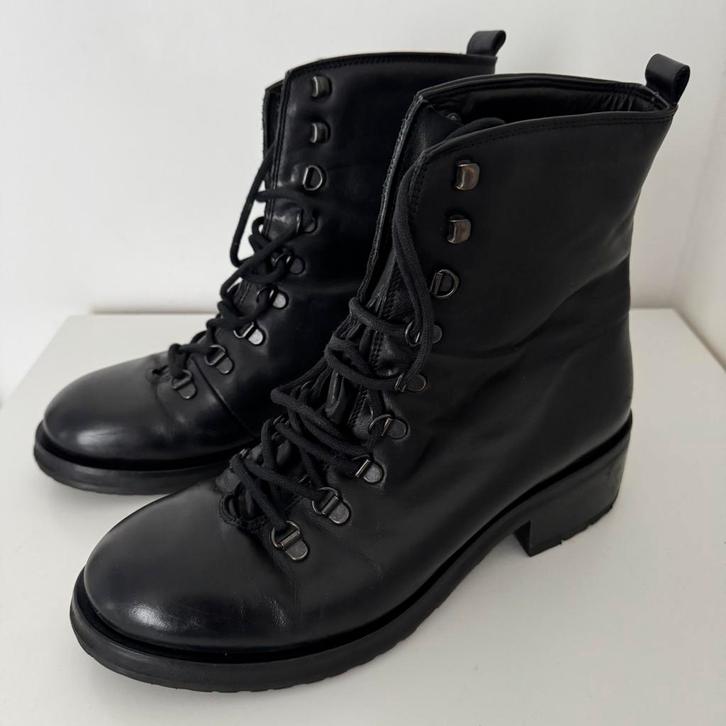 AIMS Royale Republiq veter boots, Vêtements | Femmes, Chaussures, Comme neuf, Boots et Botinnes, Noir, Enlèvement