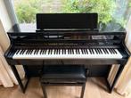 Roland HP-704 digitale piano + kruk, Ophalen, Zo goed als nieuw, Piano