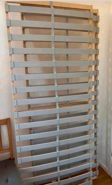 Paar nieuwe lattenbodems van 70 cm x 200 cm  beschikbaar voor biedingen