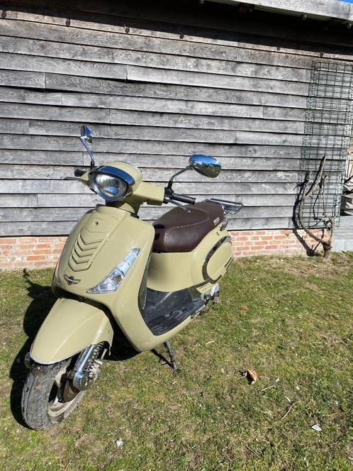 Scooter/Vespa, Fietsen en Brommers, Scooters | Vespa, Gebruikt, Overige modellen, Klasse A (25 km/u), Benzine, Ophalen