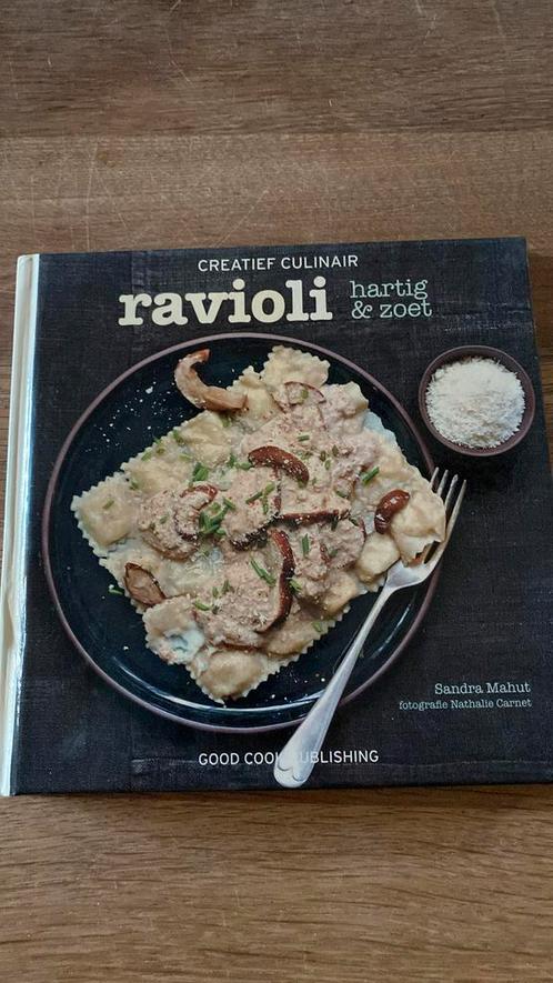 Sandra Mahut - Ravioli hartig & zoet, Livres, Livres de cuisine, Comme neuf, Enlèvement ou Envoi