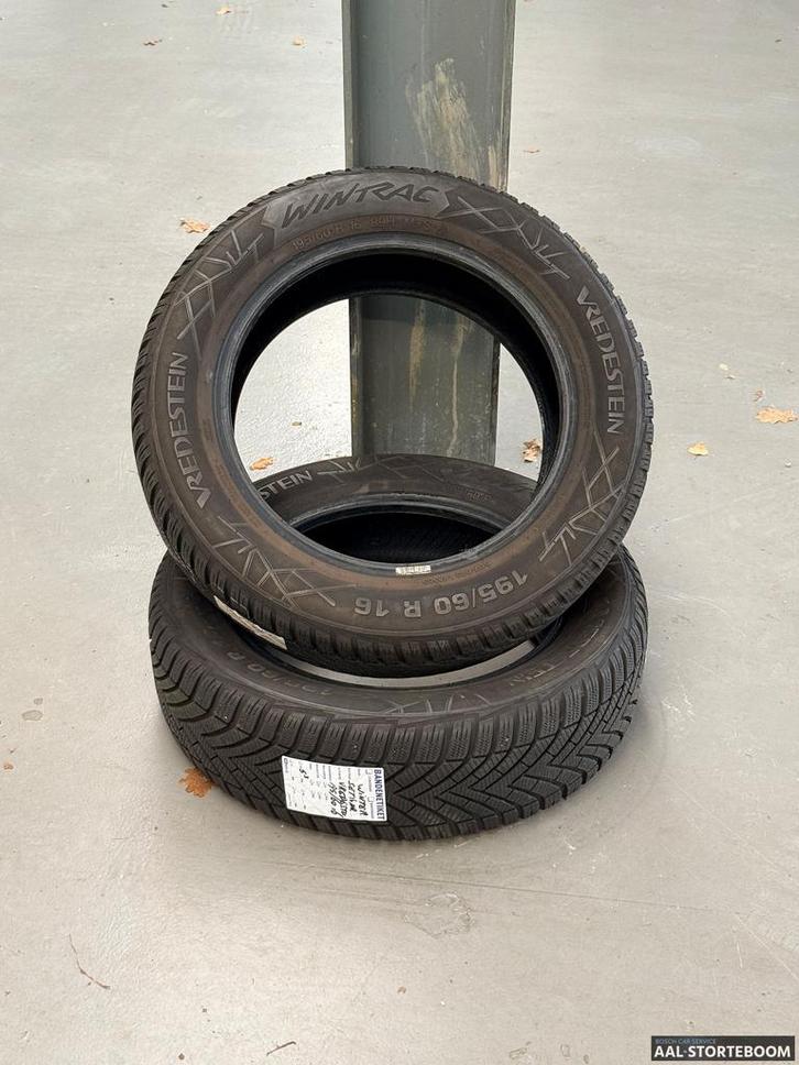 2x winterbanden 195/60 R16 89H Vredestein Wintrac, Auto-onderdelen, Banden en Velgen, Band(en), Winterbanden, 16 inch, 195 mm
