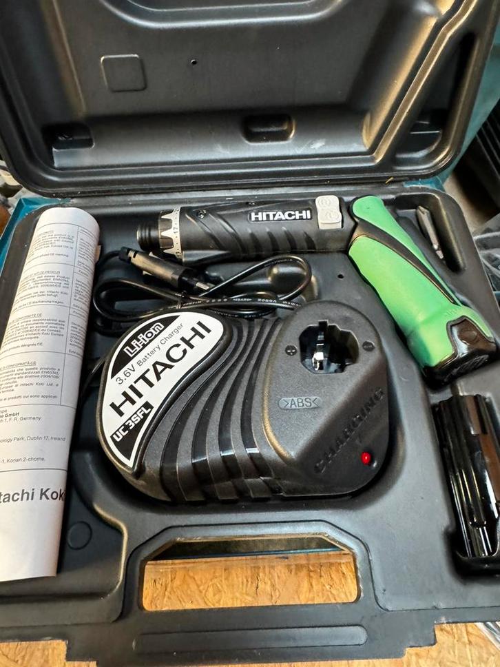 Visseuse neuve hitachi, Bricolage & Construction, Outillage | Foreuses, Comme neuf, Enlèvement