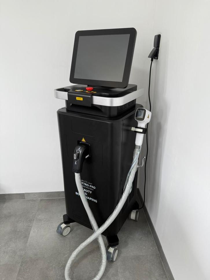 Diode Ice 4-Wave Master. (Quattro Pro-4) Ontharingslaser., Elektronische apparatuur, Persoonlijke Verzorgingsapparatuur, Zo goed als nieuw