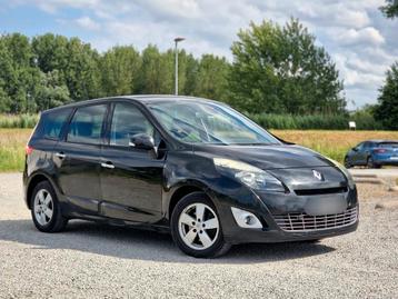  Renault Grand Scenic • 2.0i Benzine  7plaatser Automaat  beschikbaar voor biedingen