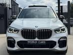 BMW X5 M550 dAS TOIT PANO - HEAD-UP - DISTRO - H-K - CAM, Auto's, BMW, Automaat, 3010 kg, 2993 cc, Wit