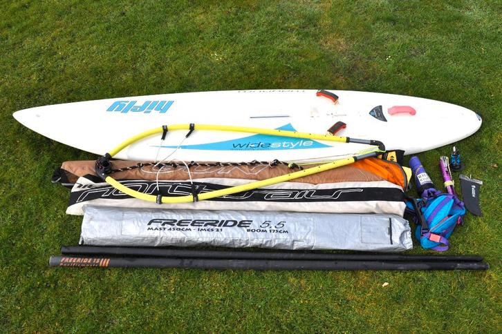 Kit complet Hifly Magnum WideStyle pour débutants, Sports nautiques & Bateaux, Planche à voile, Utilisé, Ensemble complet, 300 cm ou plus