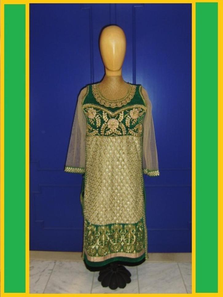 TOP Traditioneel kleed in Goudbrokaat , Velours en Zijde., Kleding | Dames, Gelegenheidskleding, Zo goed als nieuw, Galajurk, Ophalen