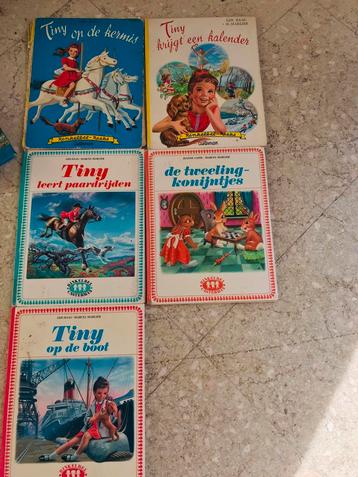 5 oude Tiny boeken