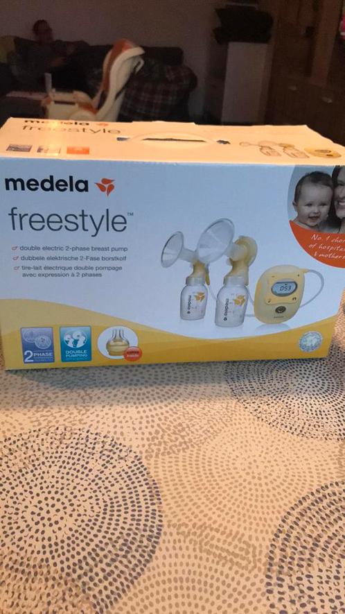 Tire-lait double freestyle Medede, Enfants & Bébés, Aliments pour bébé & Accessoires, Comme neuf, Tire-lait, Enlèvement