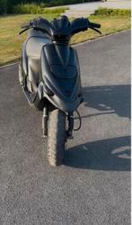 GEZOCHT B KLASSE TYPHOON OF STALKER !, Fietsen en Brommers, Scooters | Piaggio, Ophalen of Verzenden