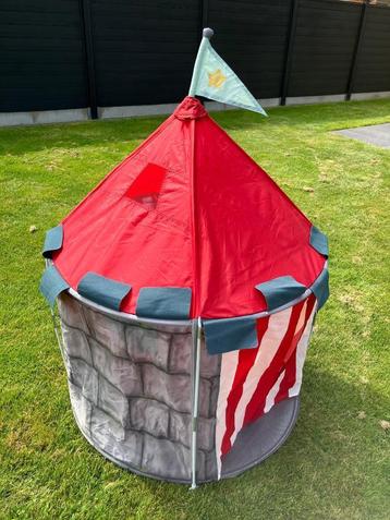 Tent en speeltent met tunnel beschikbaar voor biedingen