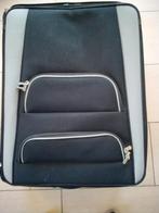 2delige kofferset op wieltjes  60cmx47cm en 70cmx54cm, Handtassen en Accessoires, Koffers, Ophalen, Zo goed als nieuw, Wieltjes