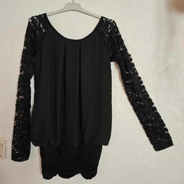 Blouse chic longues manches taille M beschikbaar voor biedingen