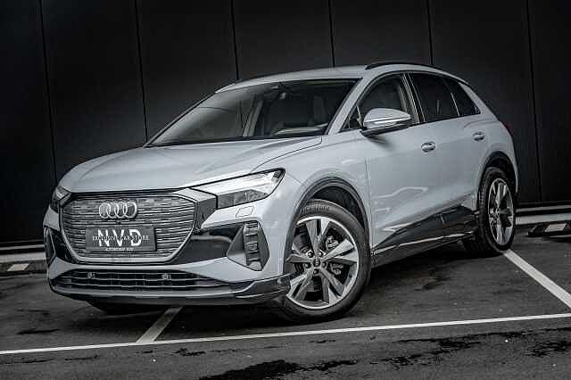 Audi Q4 e-tron 40 S-Line | LED | Assistantpack | Comfort, Auto's, Audi, Bedrijf, Overige modellen, 4x4, ABS, Airbags, Airconditioning