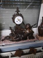 Schouwklok met engel en vaessen met engeltje, Antiek en Kunst, Ophalen