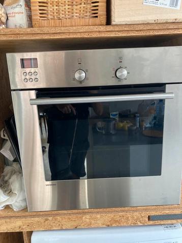 Oven beschikbaar voor biedingen