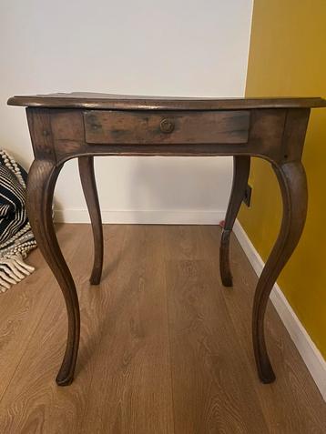 Meuble vintage à vendre – à restaurer légèrement beschikbaar voor biedingen