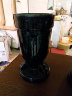 kerkhof vaas, Enlèvement, Utilisé