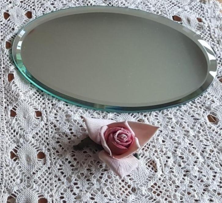 Ovaal geslepen spiegeltje, Huis en Inrichting, Woonaccessoires | Spiegels, Zo goed als nieuw, Minder dan 50 cm, Minder dan 100 cm